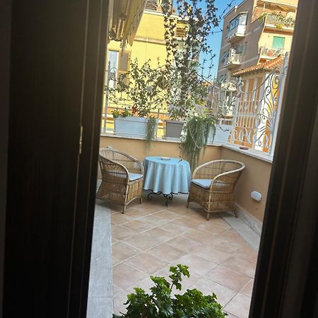 Ferienwohnung La Finestra Su San Pietro Terrace And View Rom Exterior foto